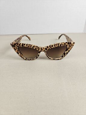 Aj Morgan Leopard Print Cat Eye Sunglasses - Brown Gradient Lenses